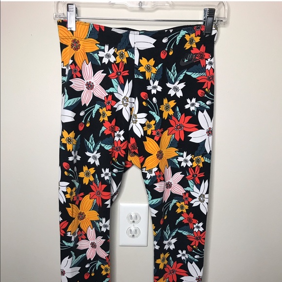 Nike floral leggings - Picture 2 of 3